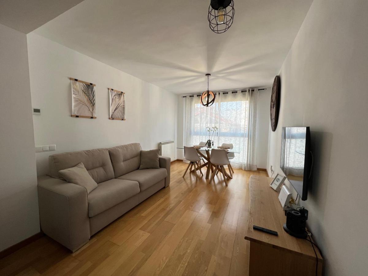 El Llano Zaragoza Apartment Exterior photo